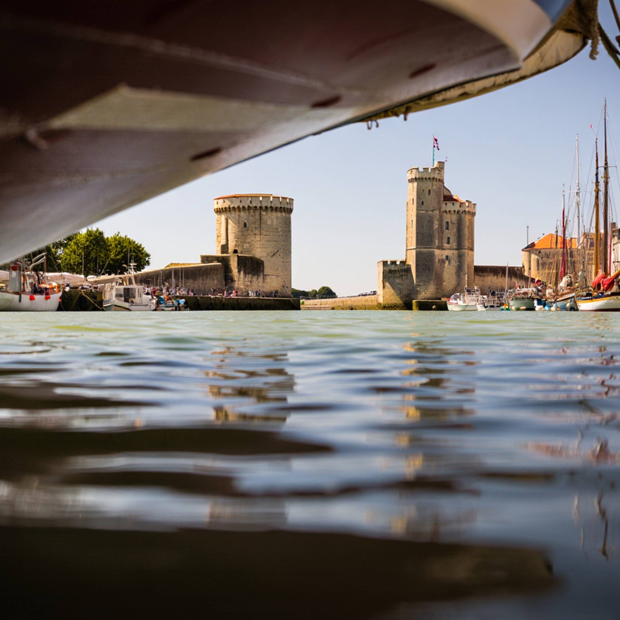 port de la rochelle depuis le bateau